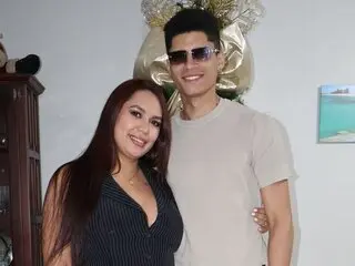 DerekAndMia shows hd