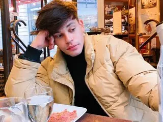 ElliotRose amateur anal
