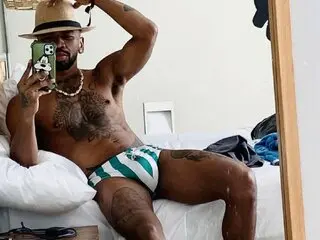 EthanBens online webcam