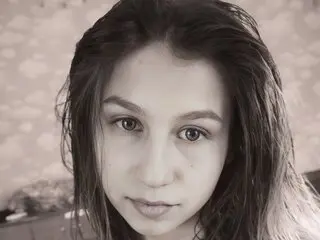 FranchescaBeyett cam free